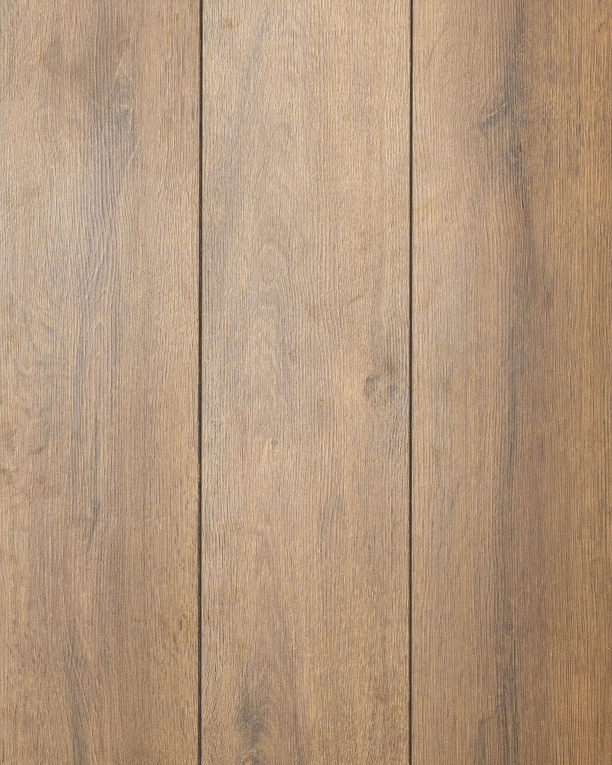 LAMINAAT 8MM V4 D4956 GRAND OAK BROWN AC4 8x193x1380mm - 2.131m2 - 56p/pal